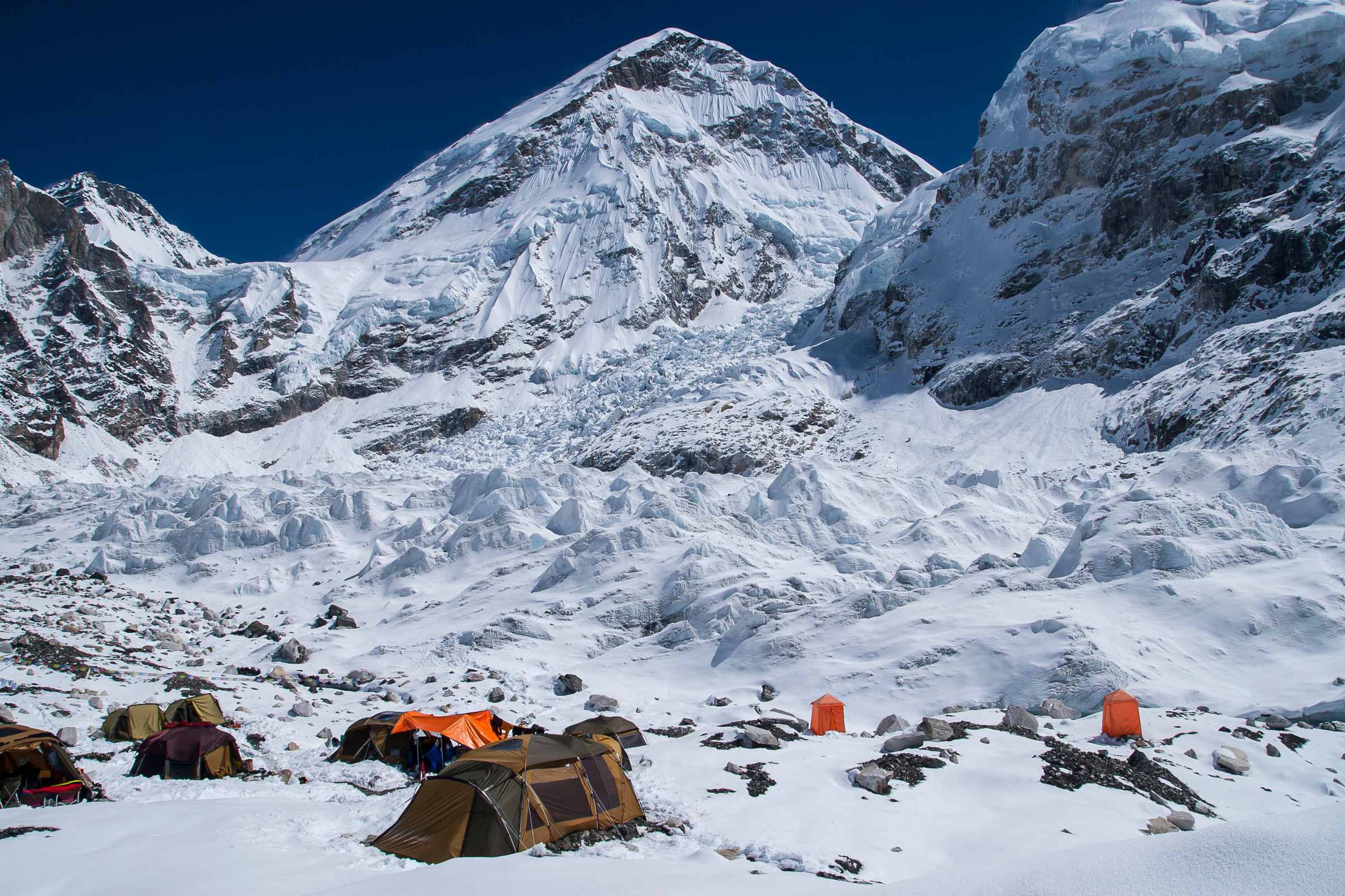 everest base camp (4).webp